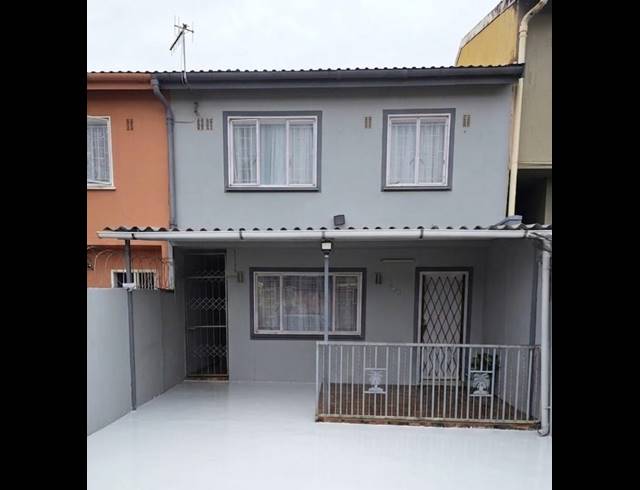 3 BEDROOM PROPERTY TO RENT IN NEWLANDS WEST